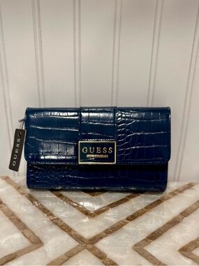 NWT GUESS Croc-Embossed Blue Clutch Wallet with Gold Plaque